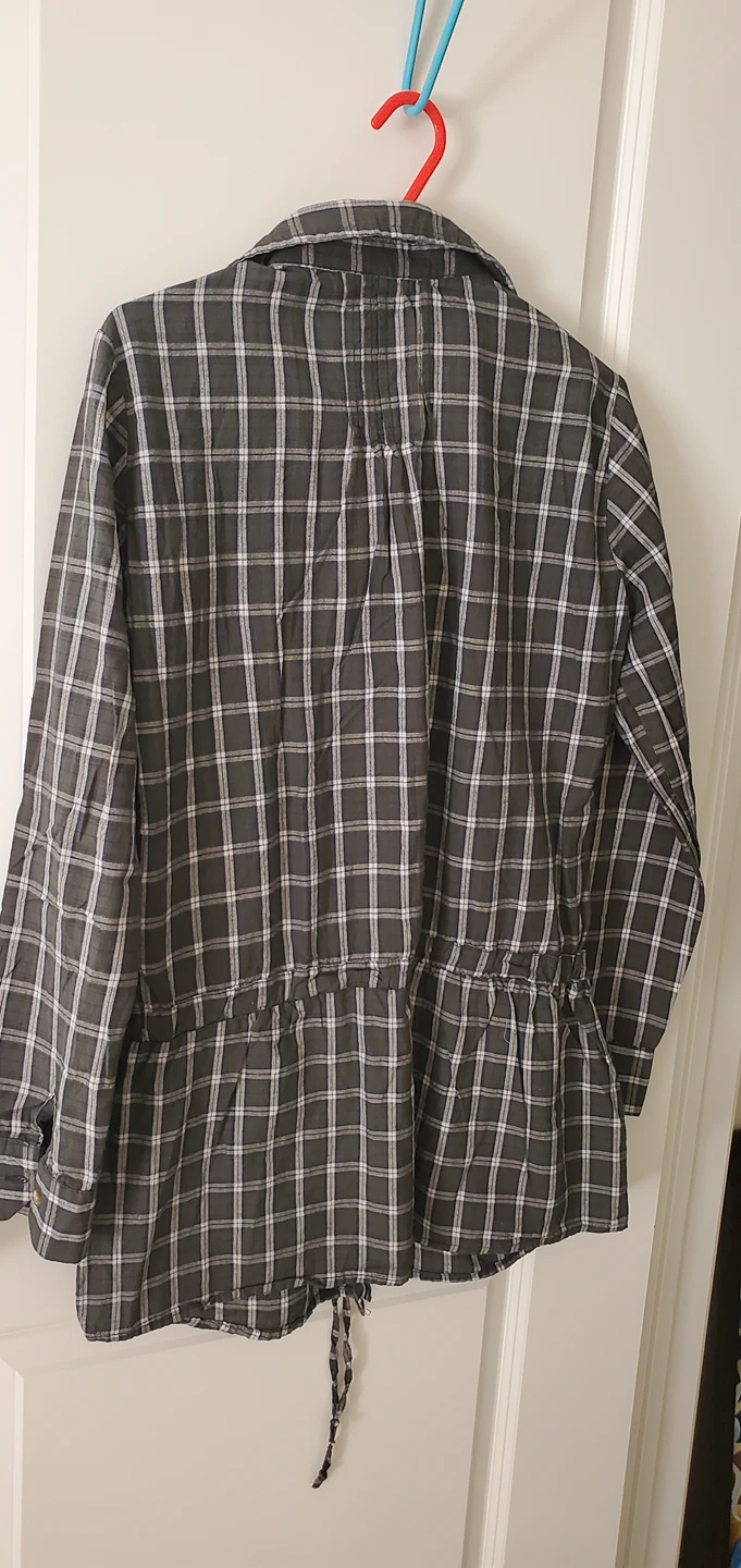 brand new shirt from Mendocino size M image indicator(2)