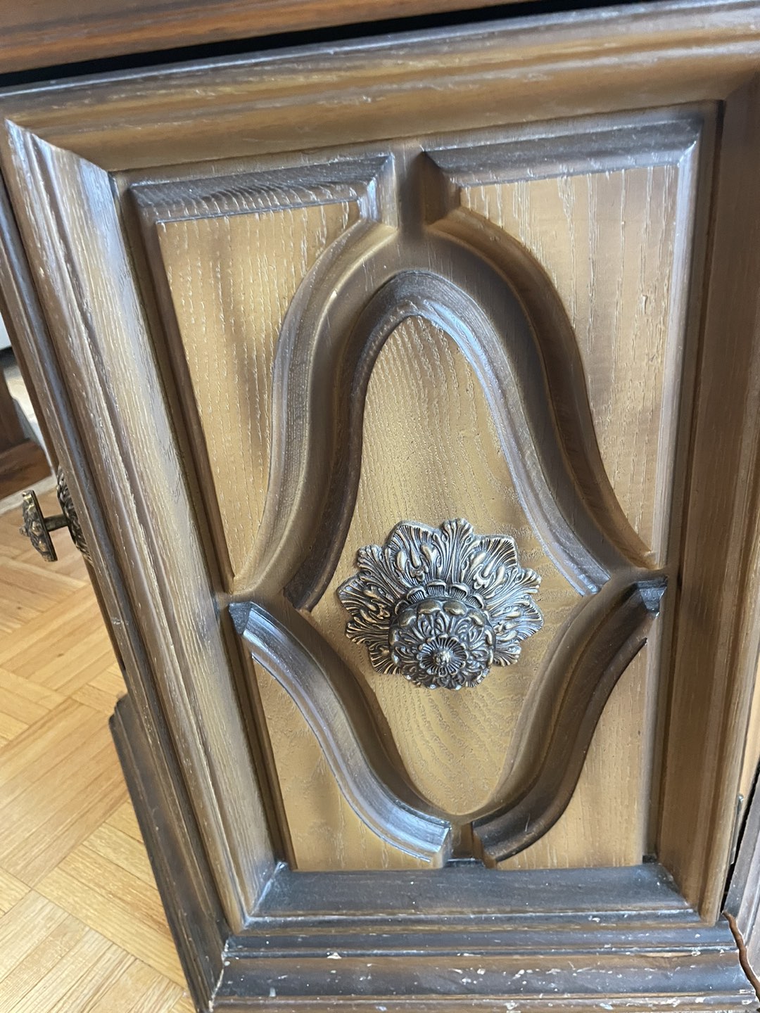 MCM vintage hexagonal table with remarkable hardware - photo 5
