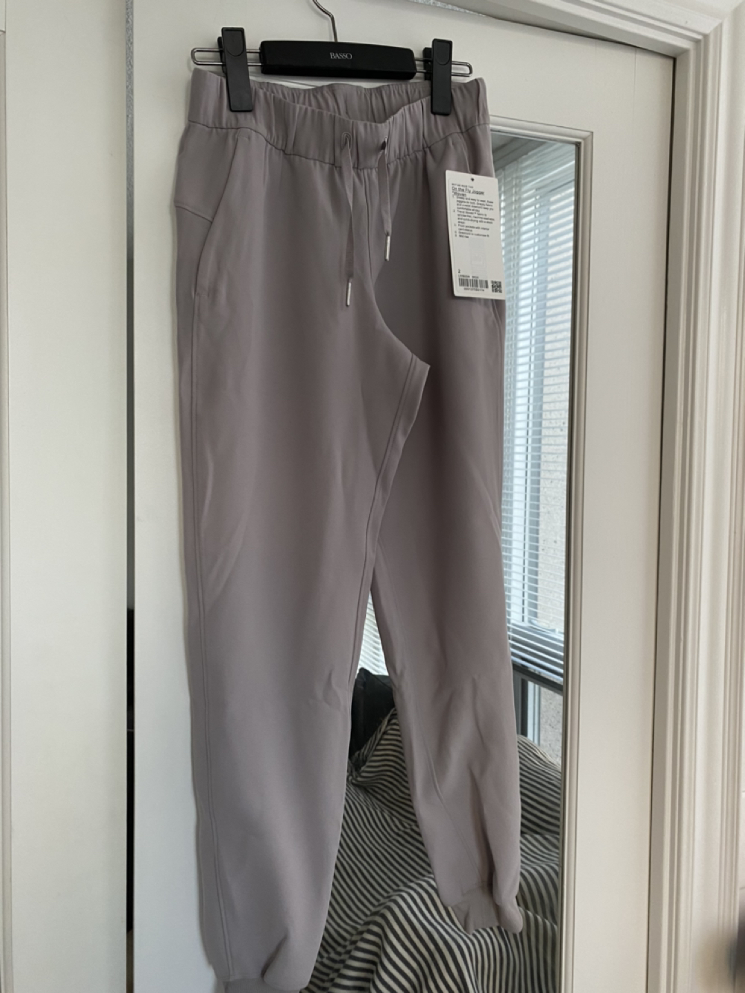 NEW lululemon on the fly jogger - photo 2