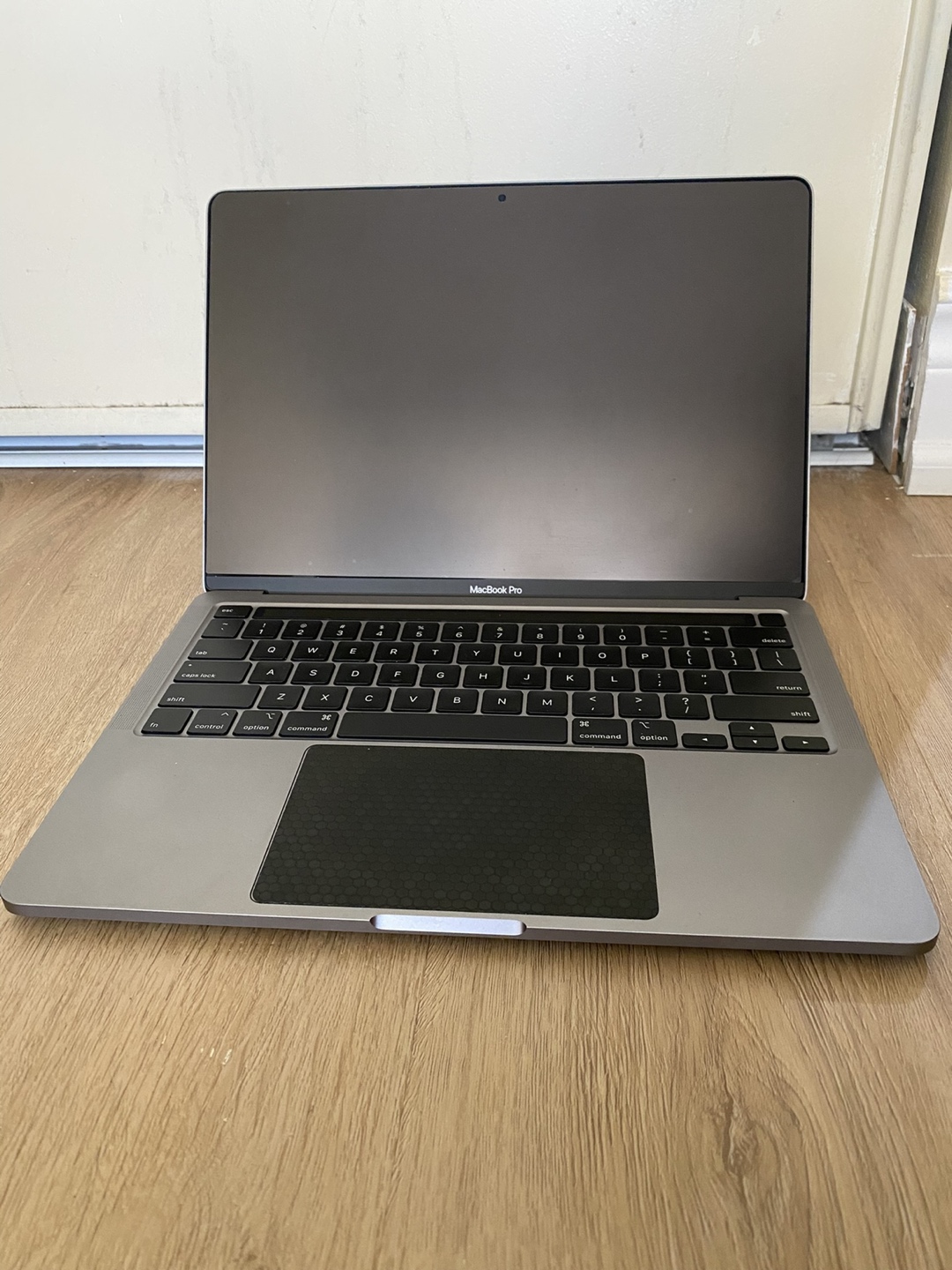 MacBook Pro 13” w/ i5, 16GB RAM, 256GB SSD - photo 4