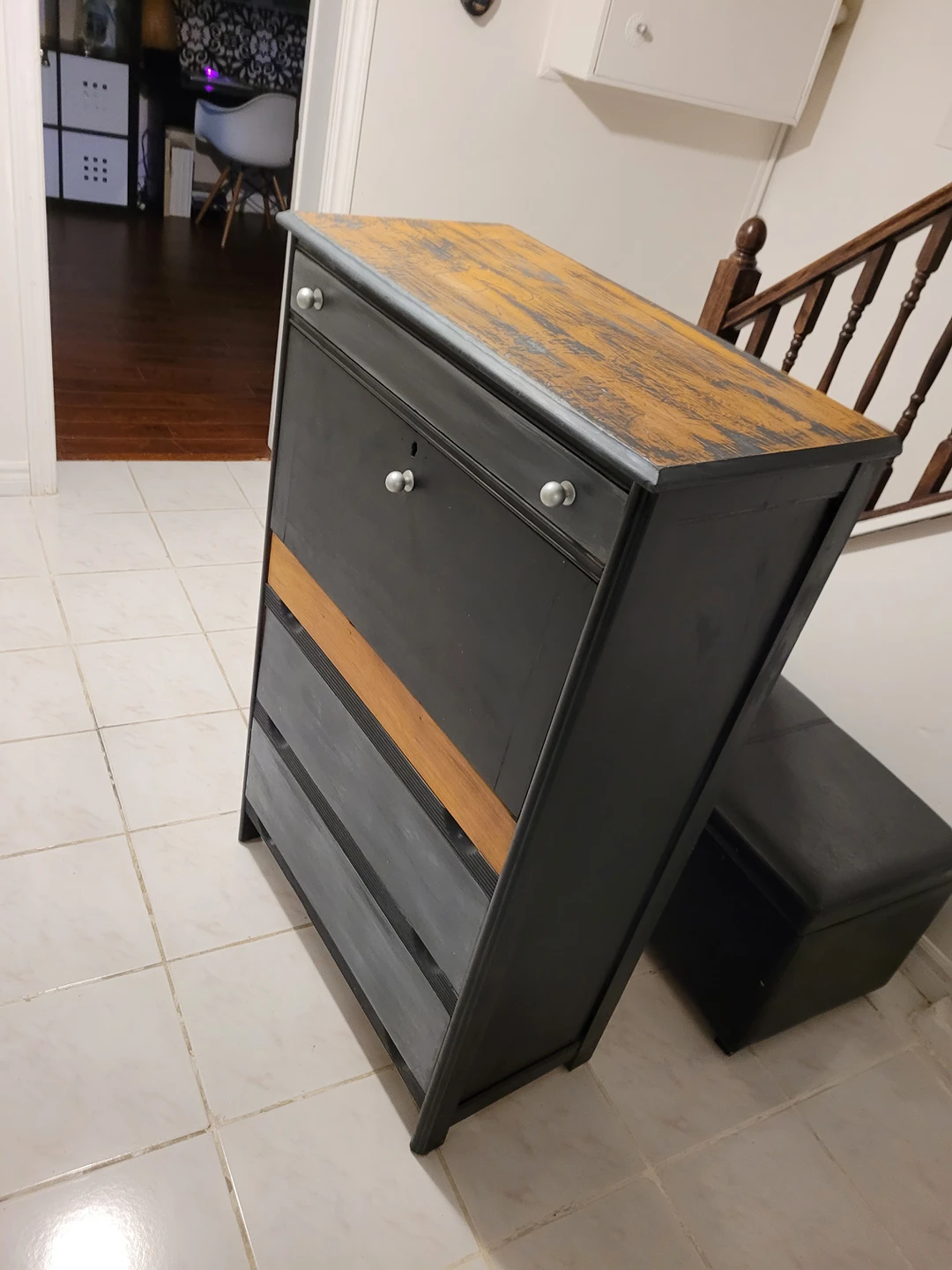 cabinet/dresser - photo 2
