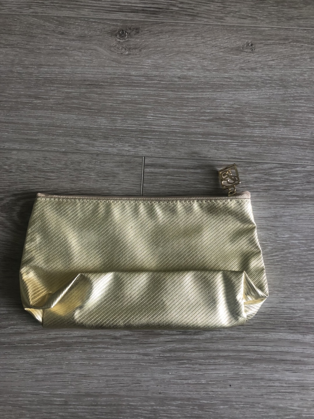 #freecycle Makeup Bag thumbnail