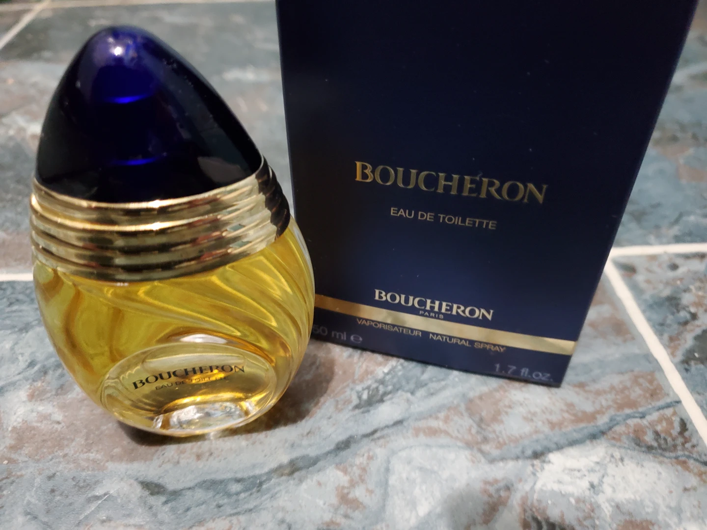 Boucheron perfume thumbnail