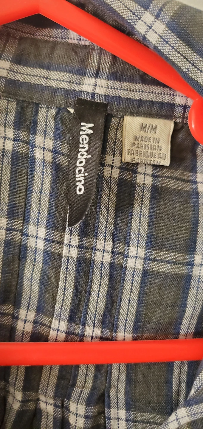 brand new shirt from Mendocino size M image indicator(3)