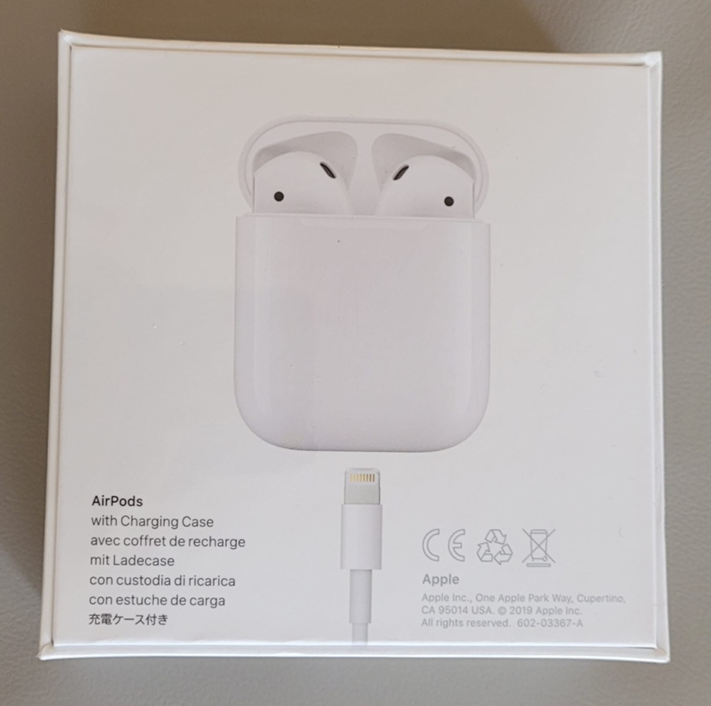 Apple AirPods 2nd Generation image indicator(2)