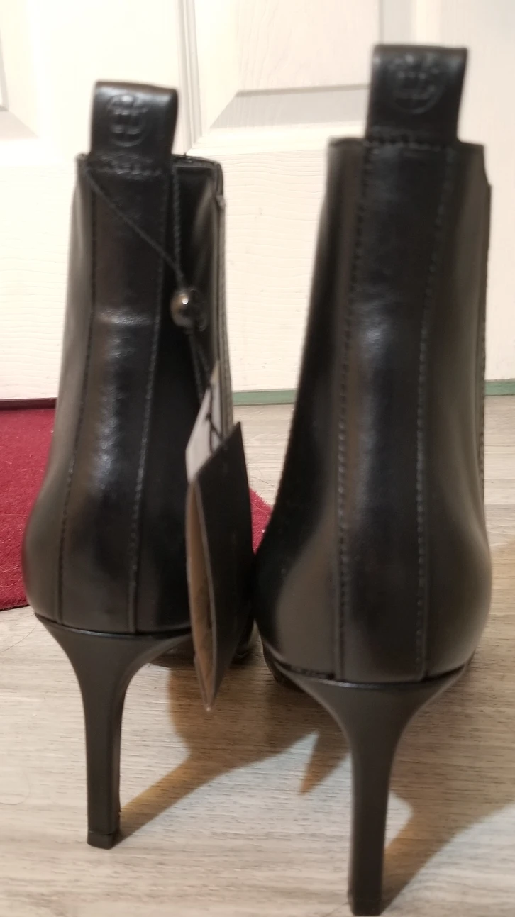 brand new Massimo Dutti ankle Boots size 6 - photo 2