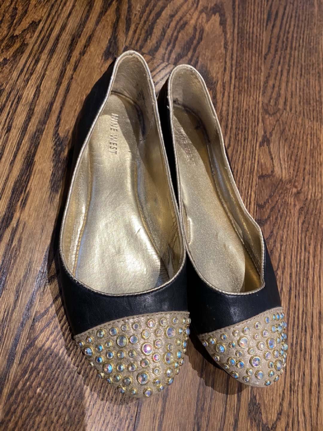 Women’s flat shoes size 8 thumbnail
