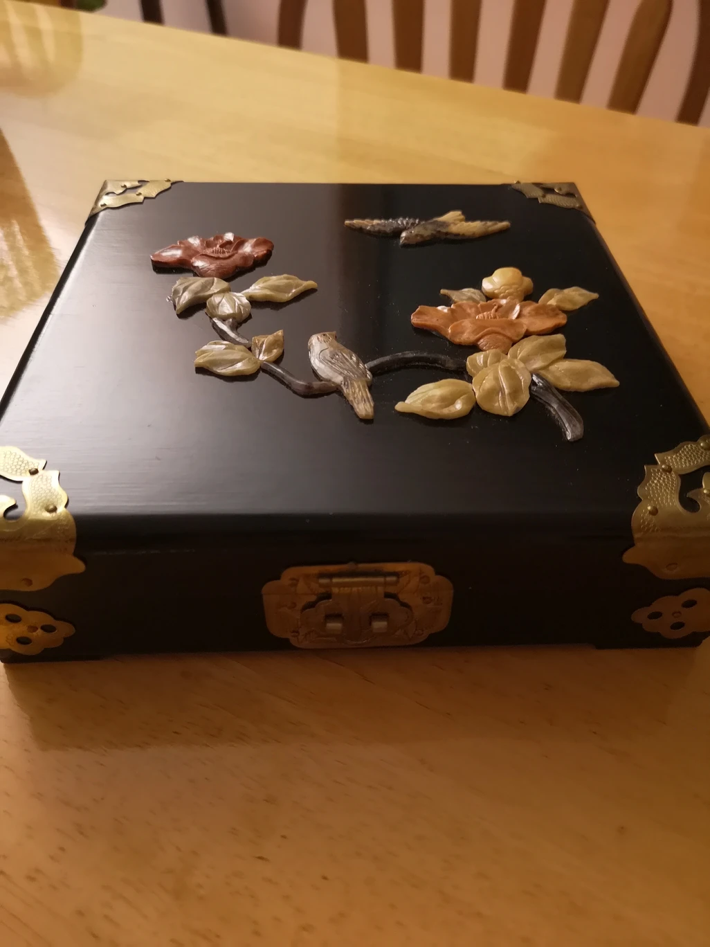 Vintage jewelry box thumbnail