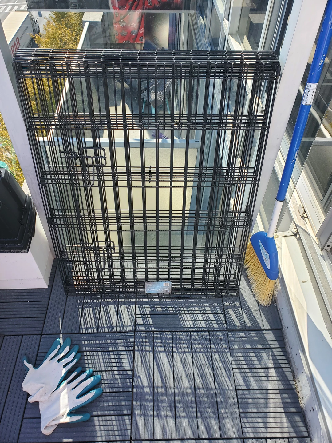 metal playpen