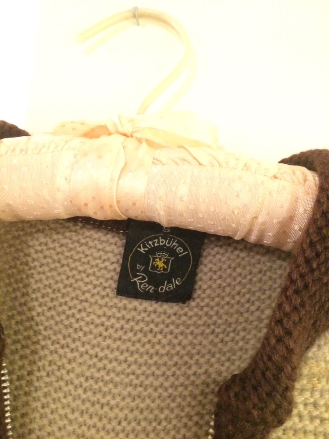 Vintage zippered wool cardigan image indicator(4)