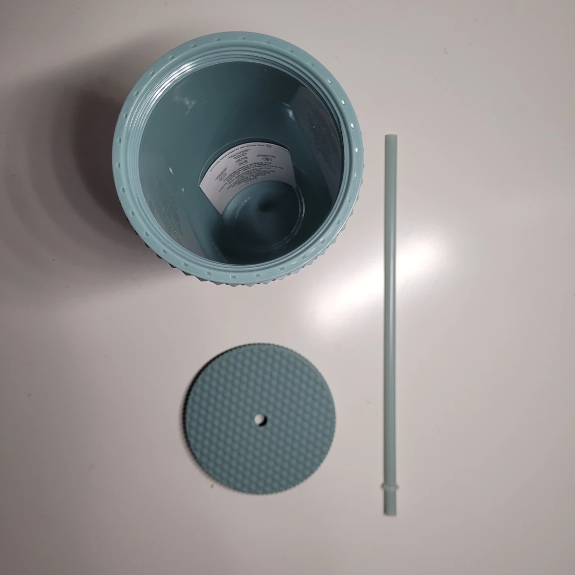 Studded tumbler cold cup with straw image indicator(3)