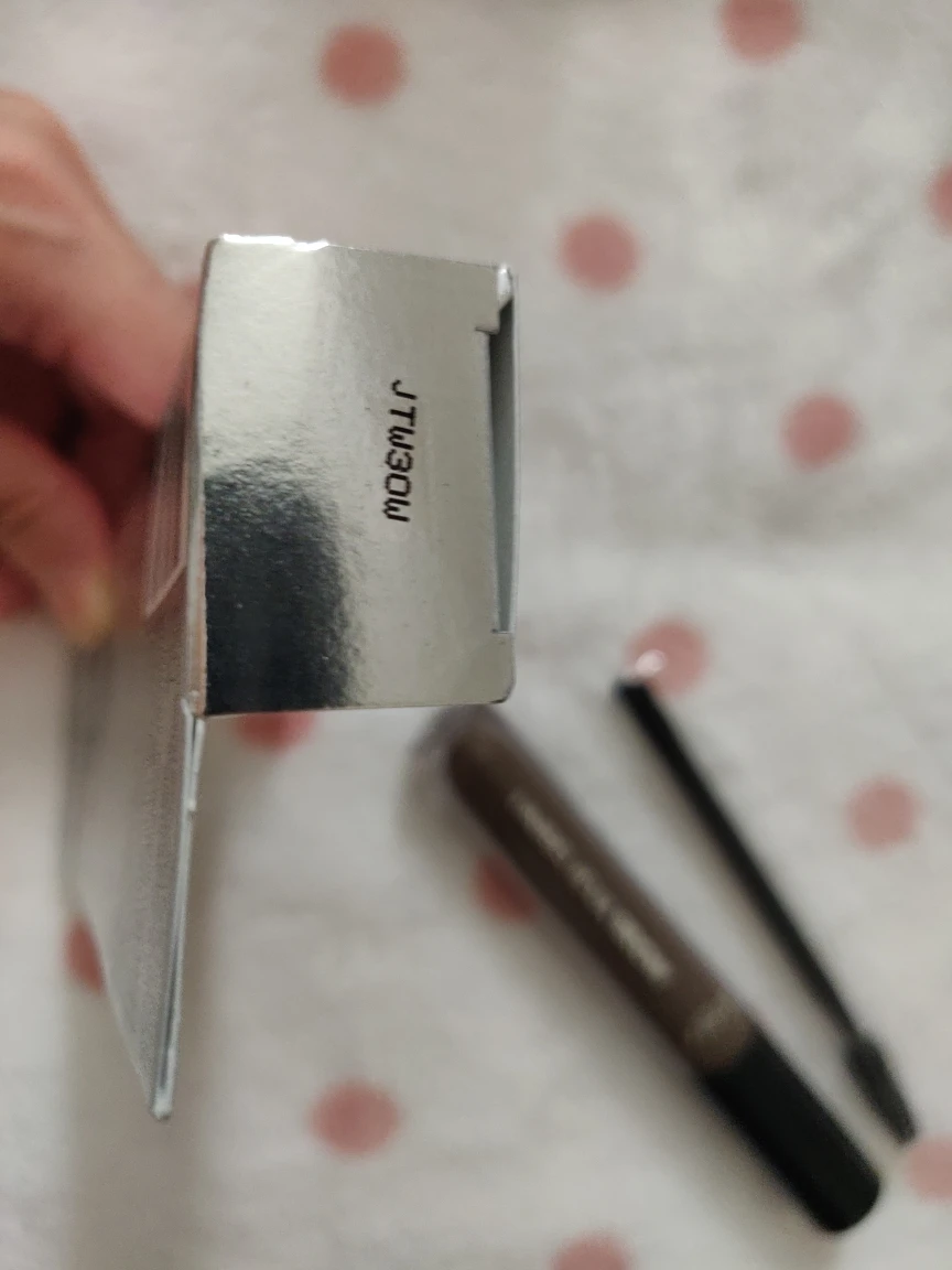 loreal unbelieva brow gel image indicator(2)