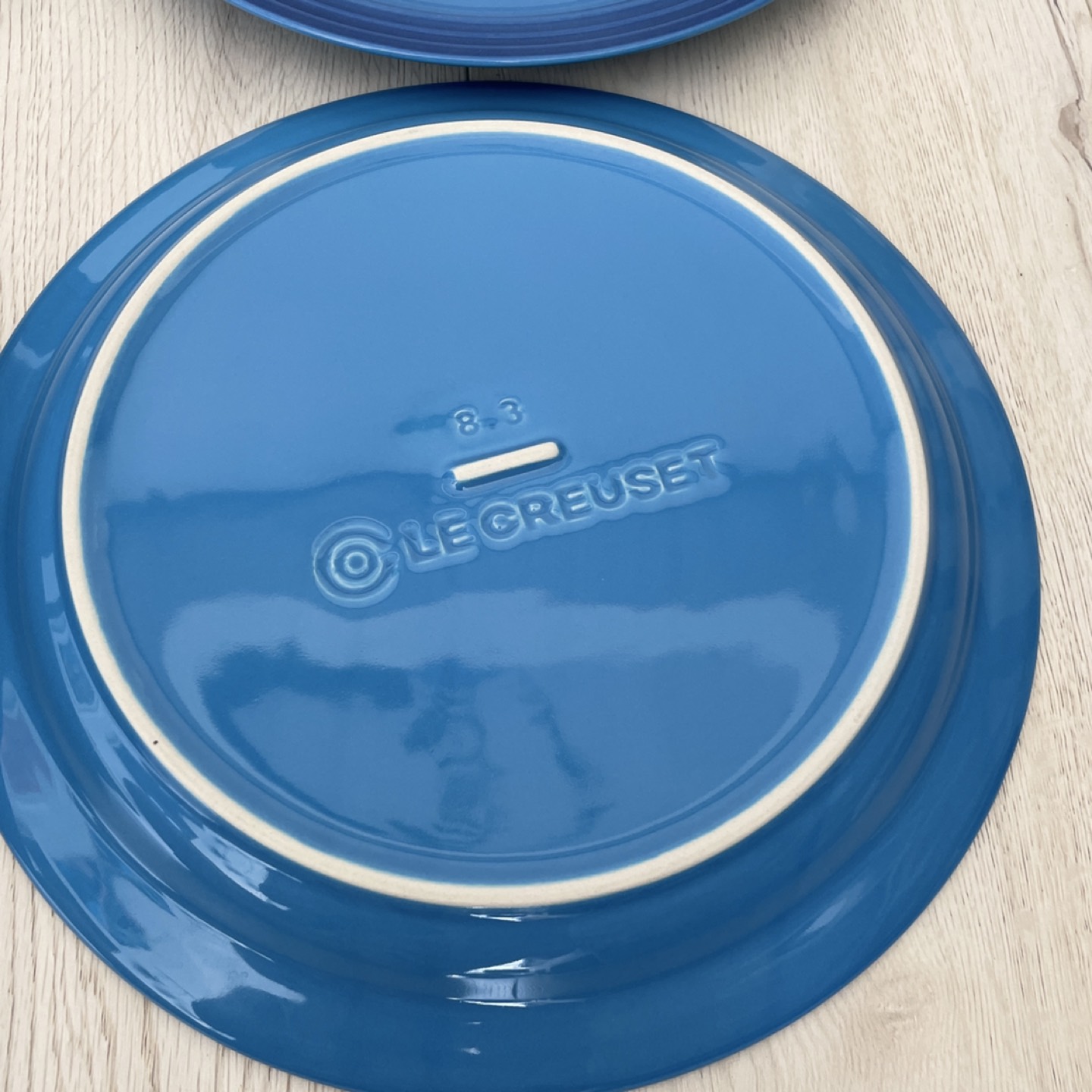Set of 4 le creuset dinner plates blue image indicator(2)