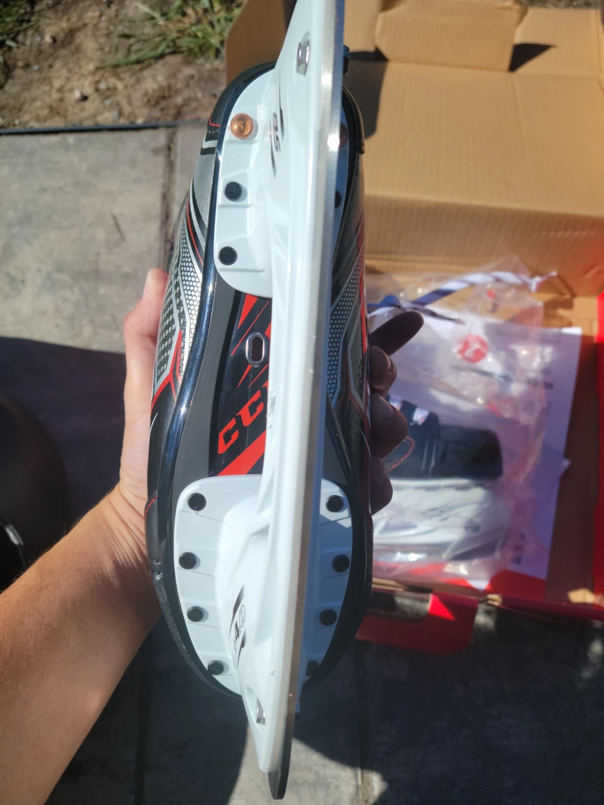 Skates - photo 5