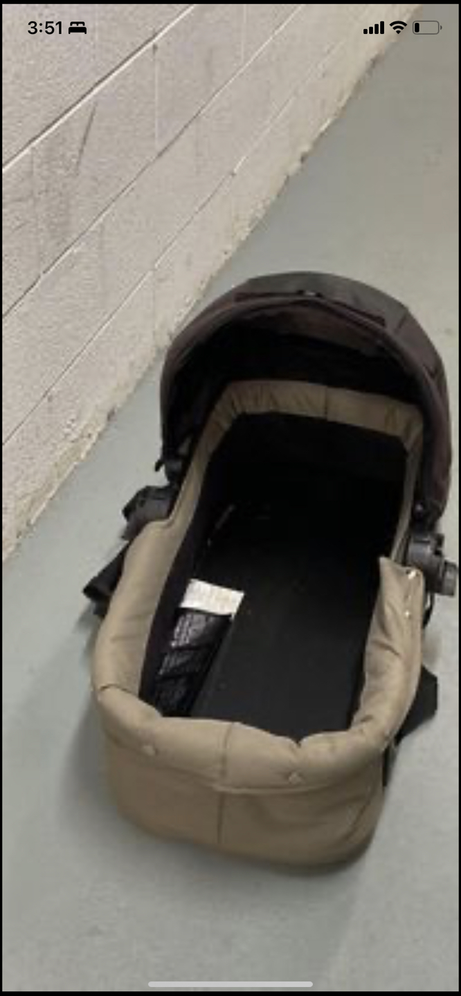 Bassinet - photo 2