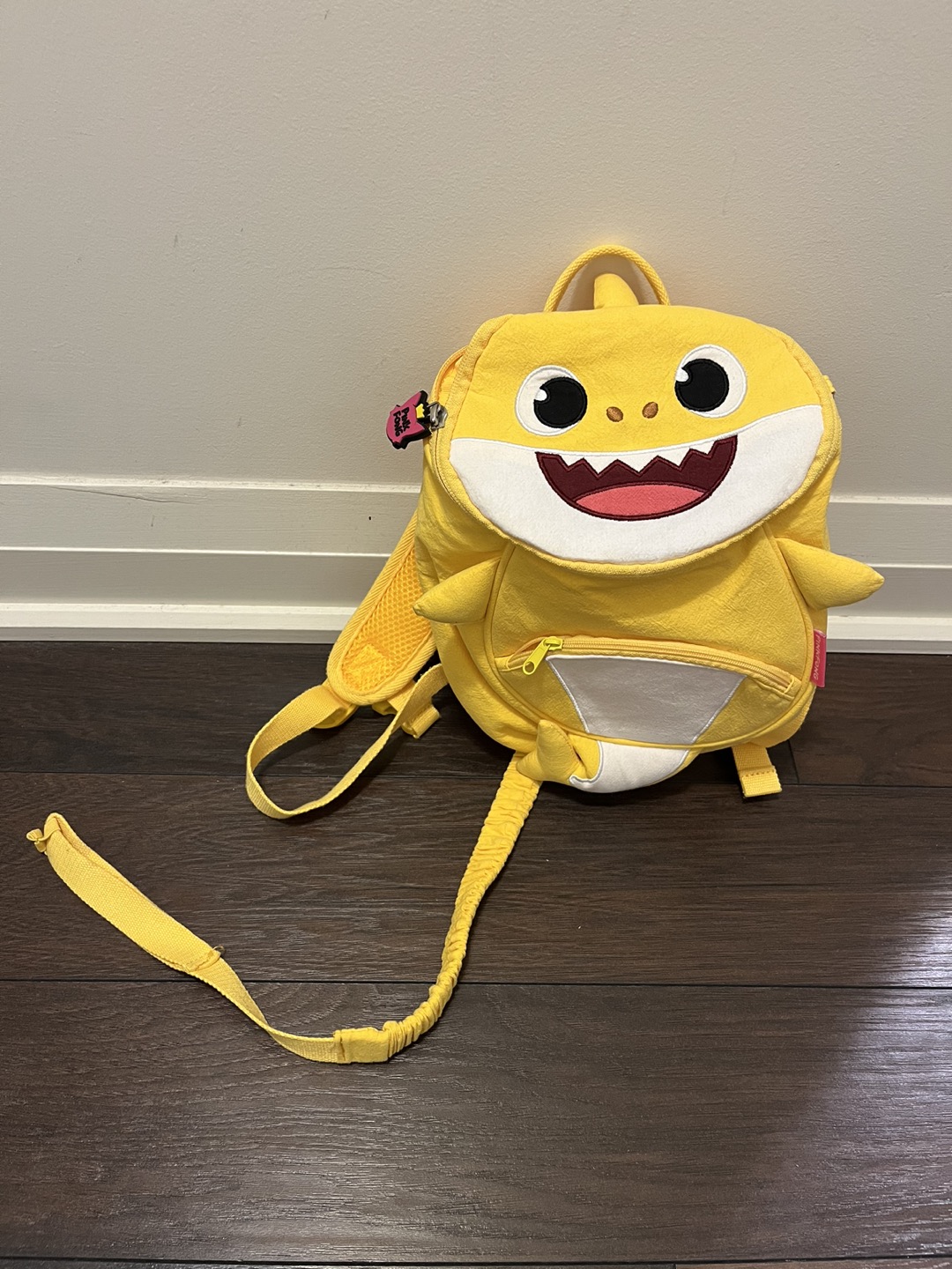 Baby shark backpack with harness
