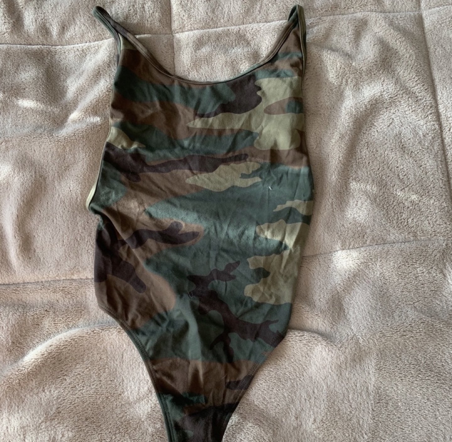 Aritzia body camo