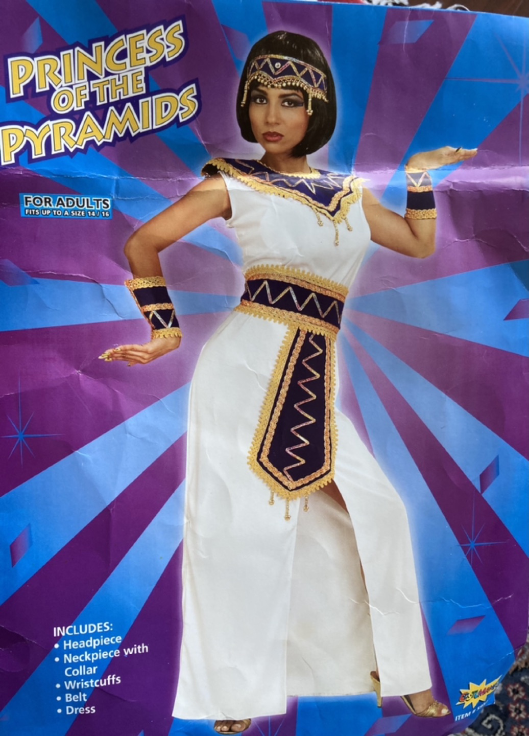 Woman halloween costume (Cleopatra) thumbnail