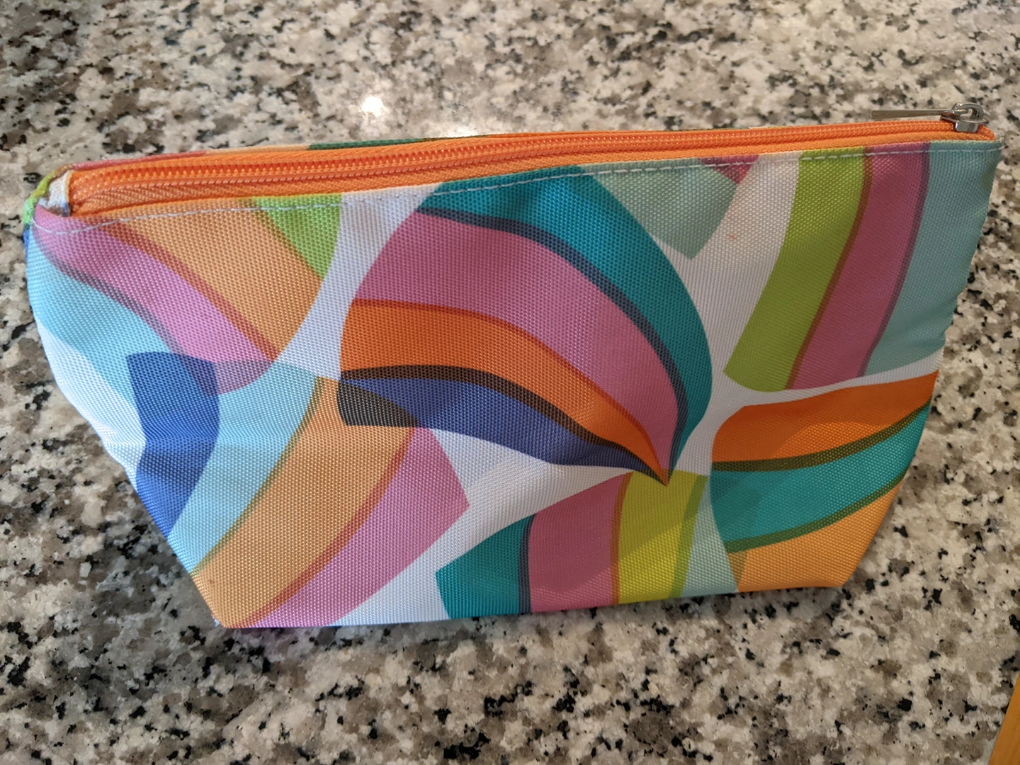 Makeup bag thumbnail