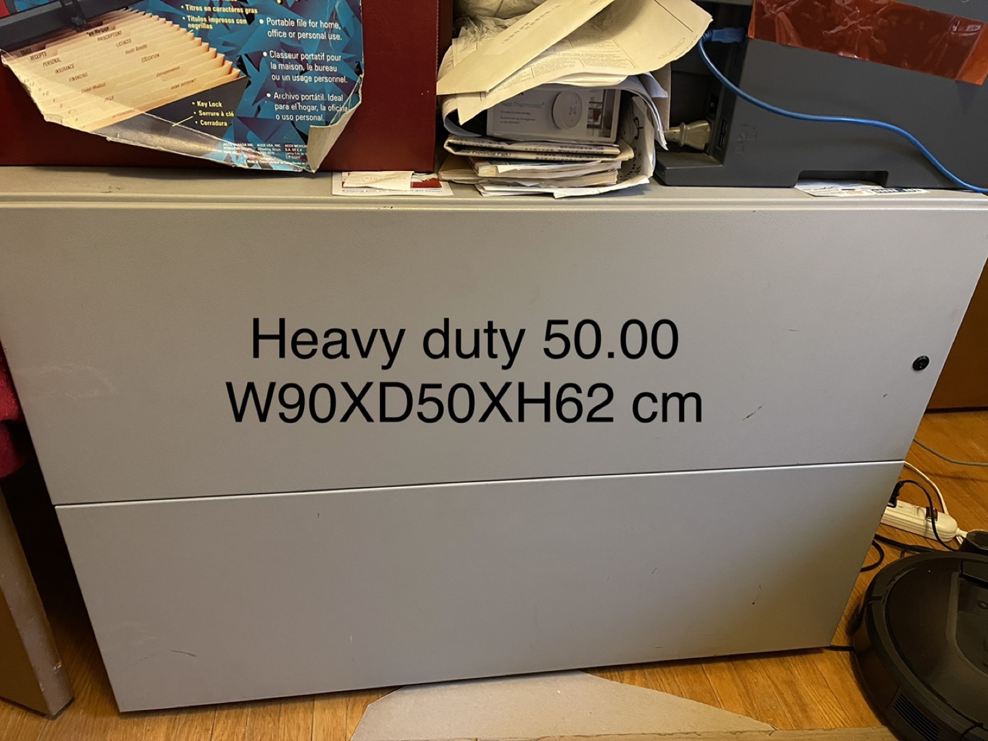 Heavy duty file cabinet