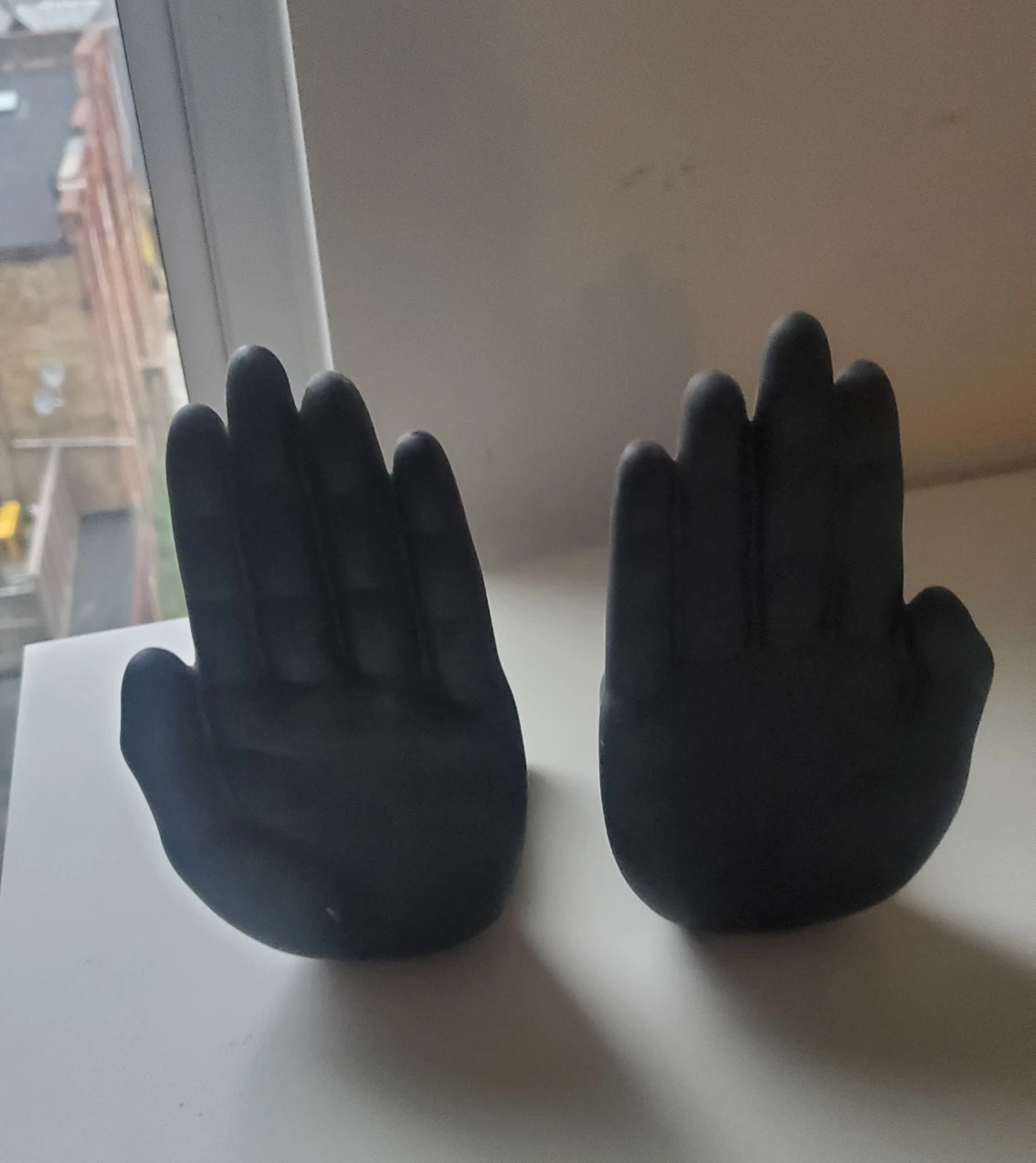 Hand Book Ends - photo 2