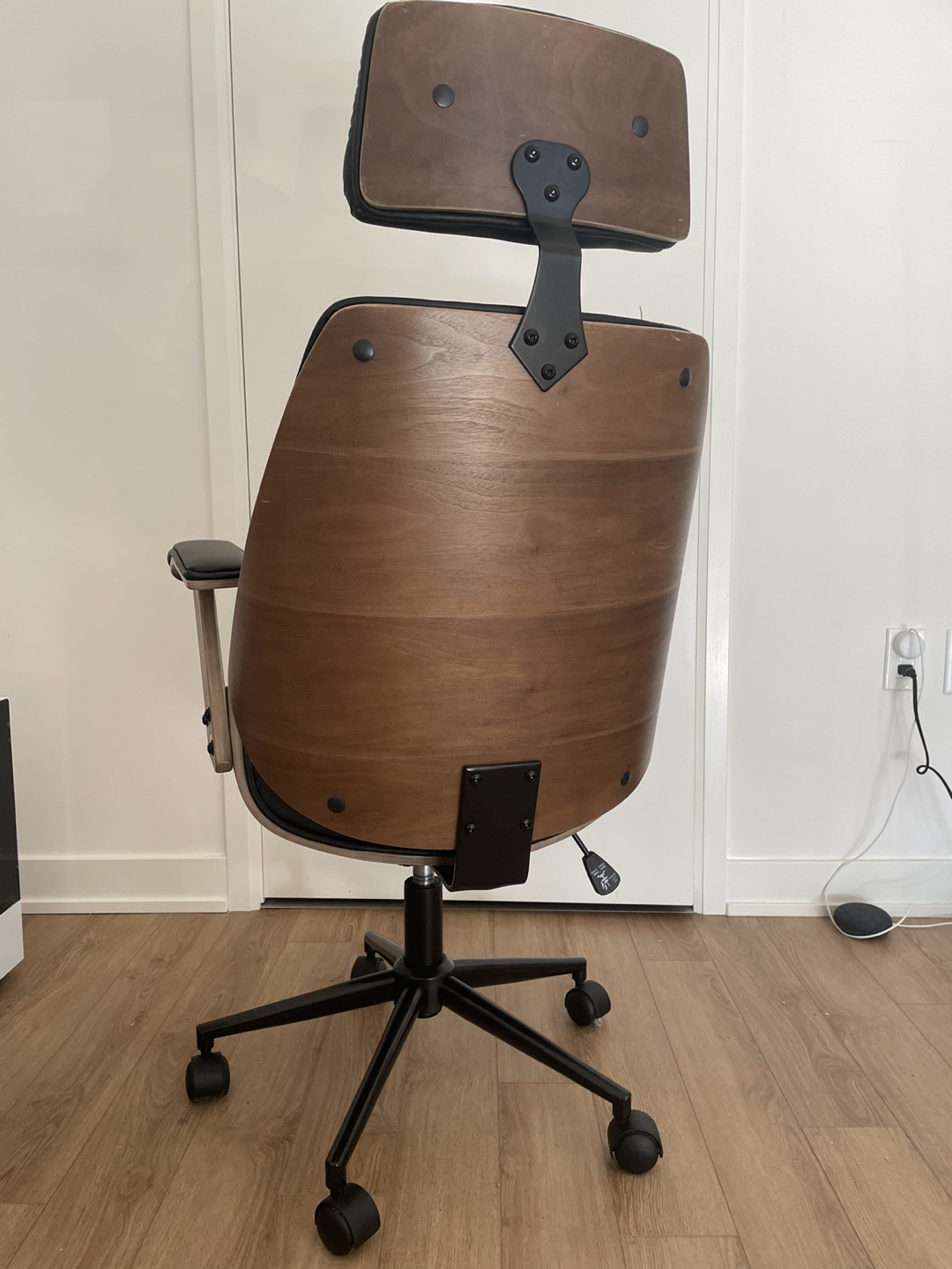 Black office chair - photo 2