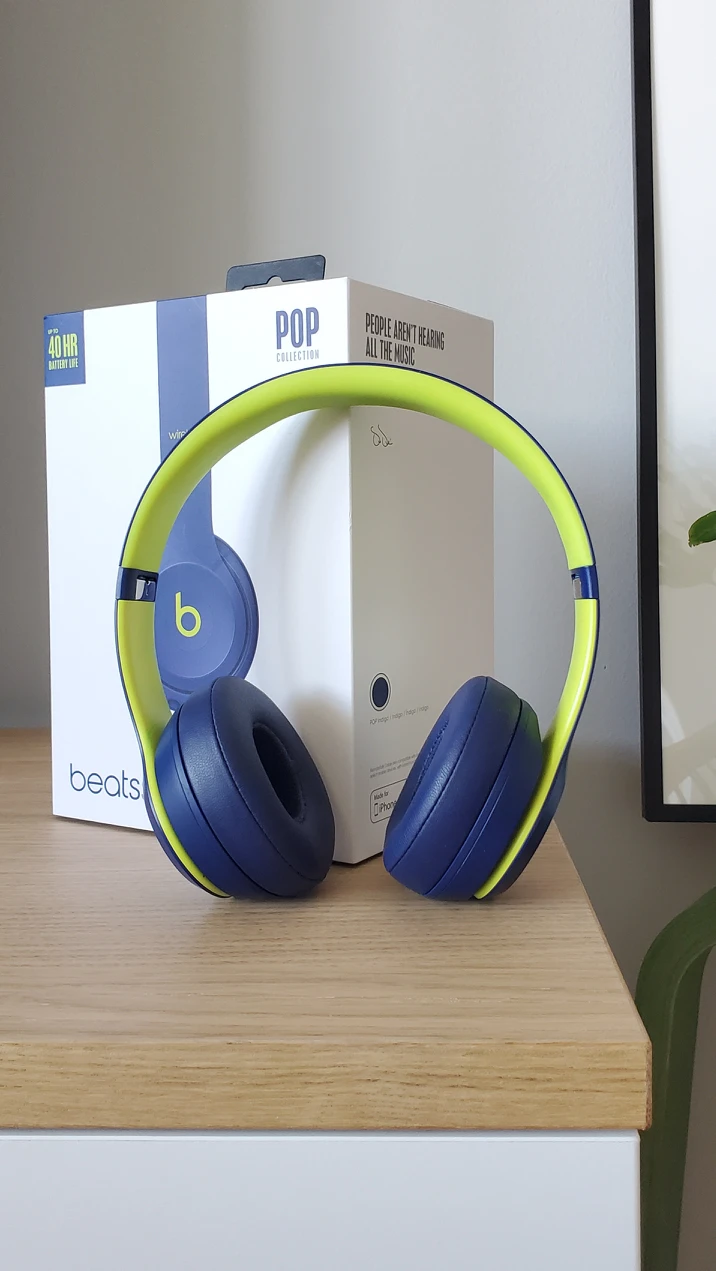 Beats by Dre - Solo 3 Wireless Headphones (Pop Indigo)