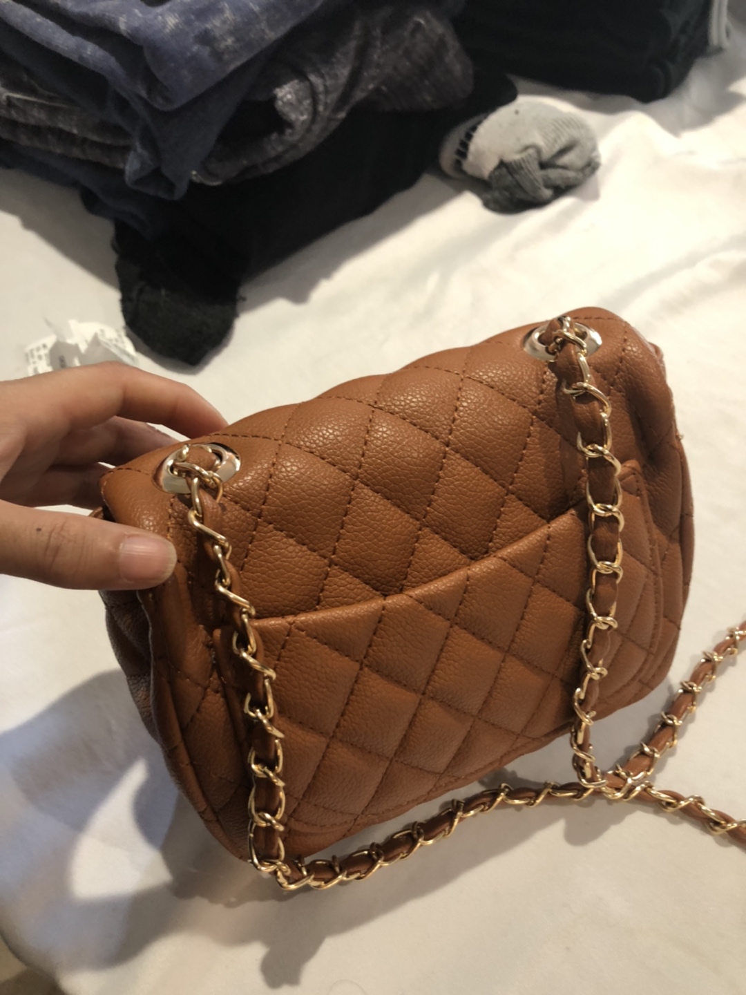 New quilted chained crossbody bag from Winners - photo 2