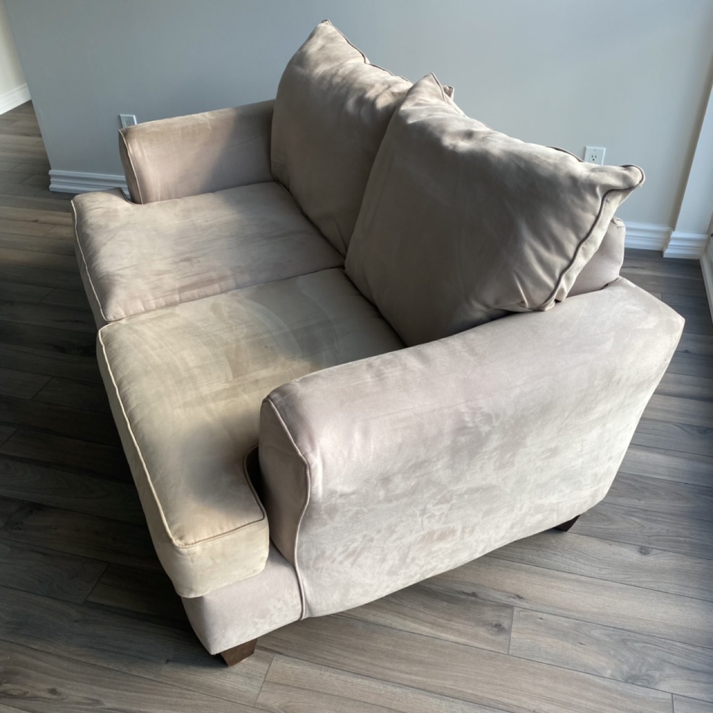 Couch/Sofa - photo 4