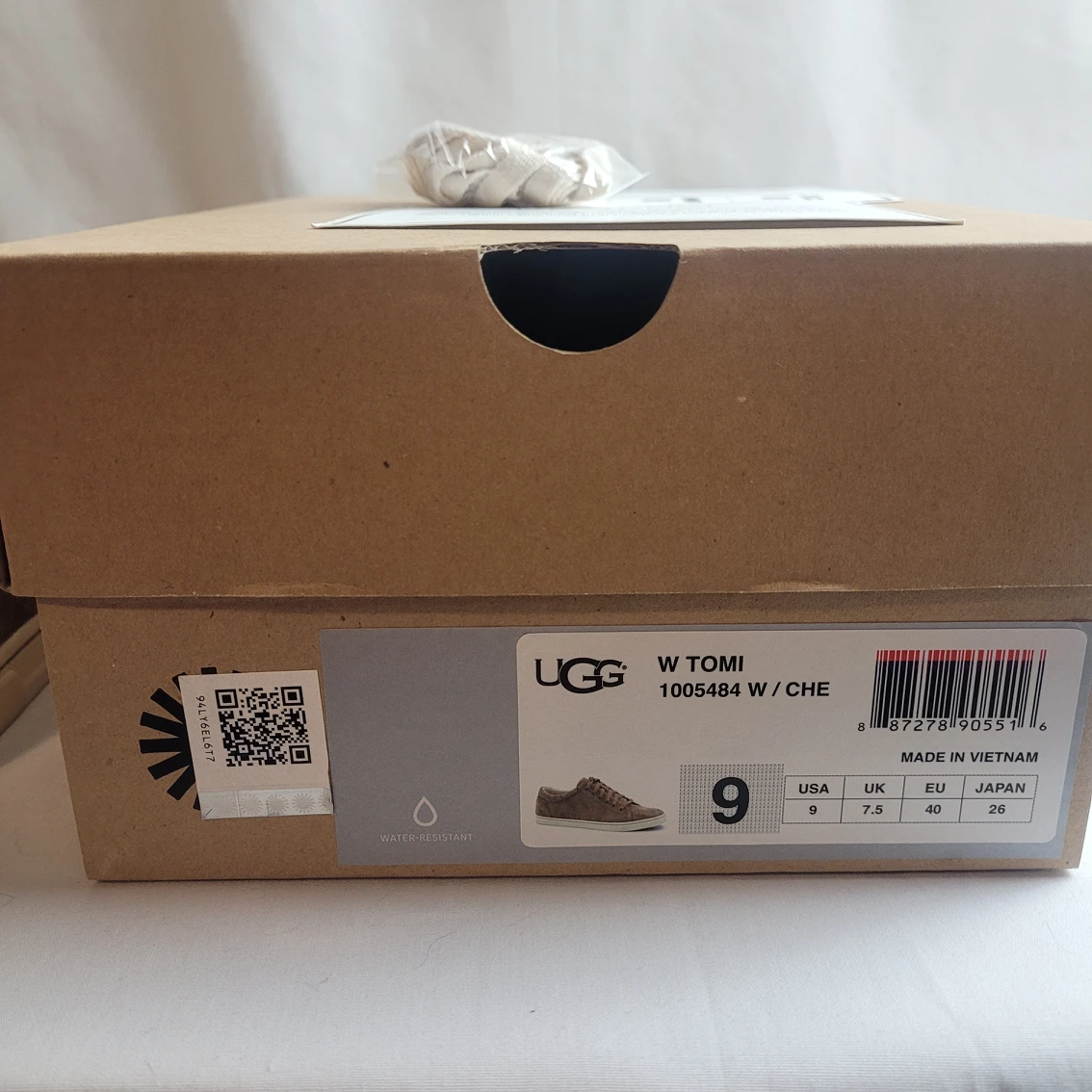 UGG Tomi Suede Sneaker - chestnut - size 9 image indicator(6)