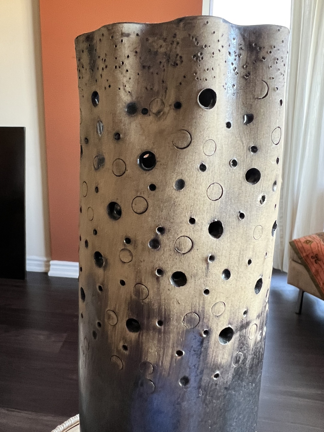 Decorative vase