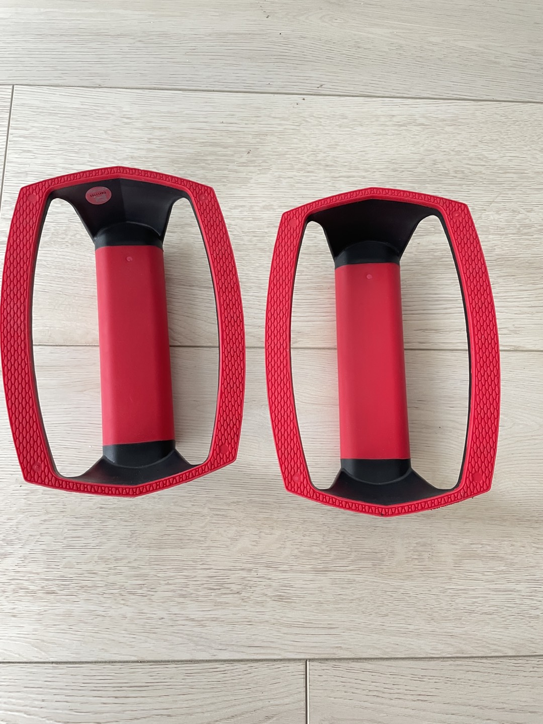 Push up handles image indicator(2)