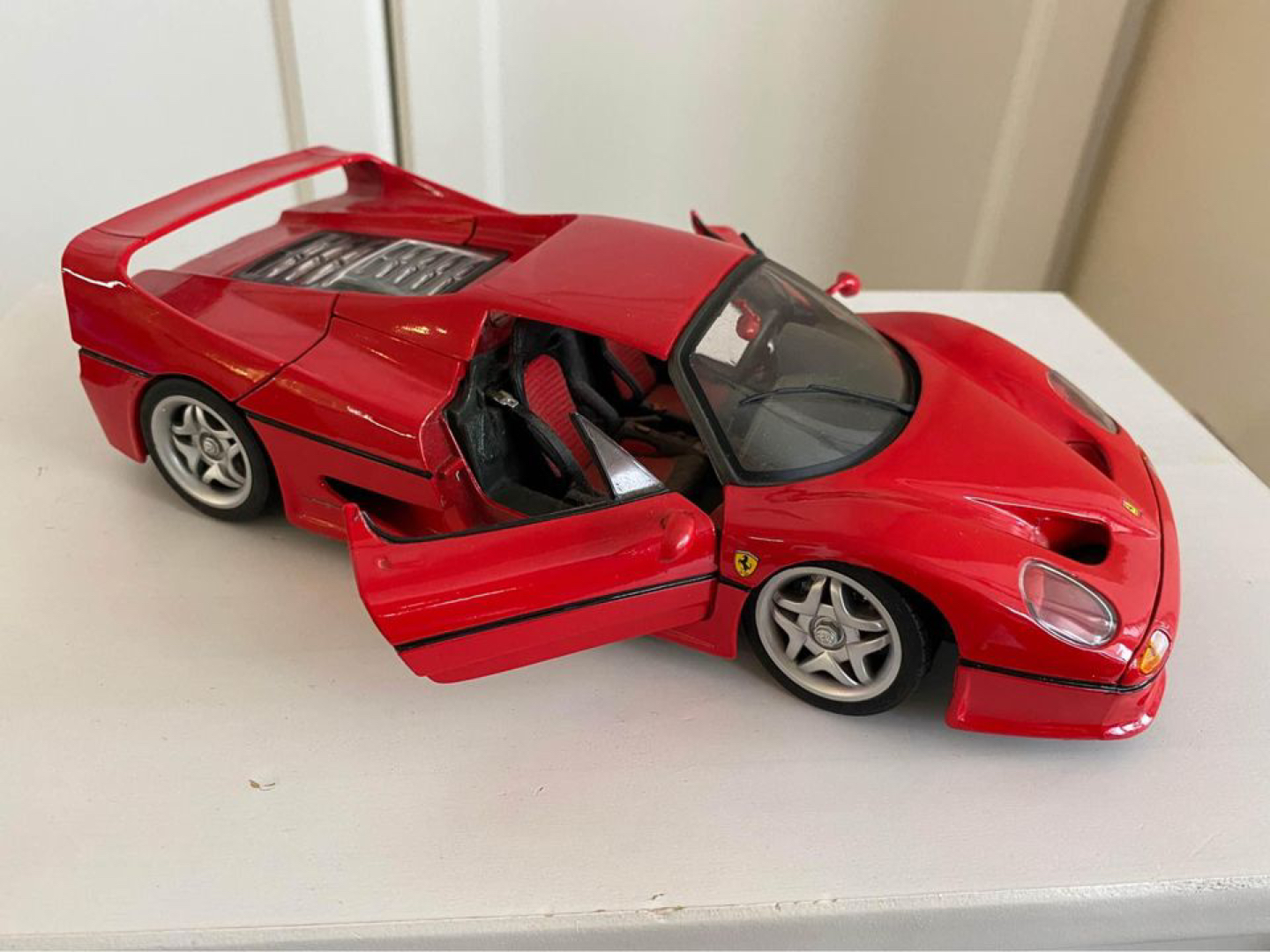 Maisto Ferrari F50 1/18 image indicator(8)