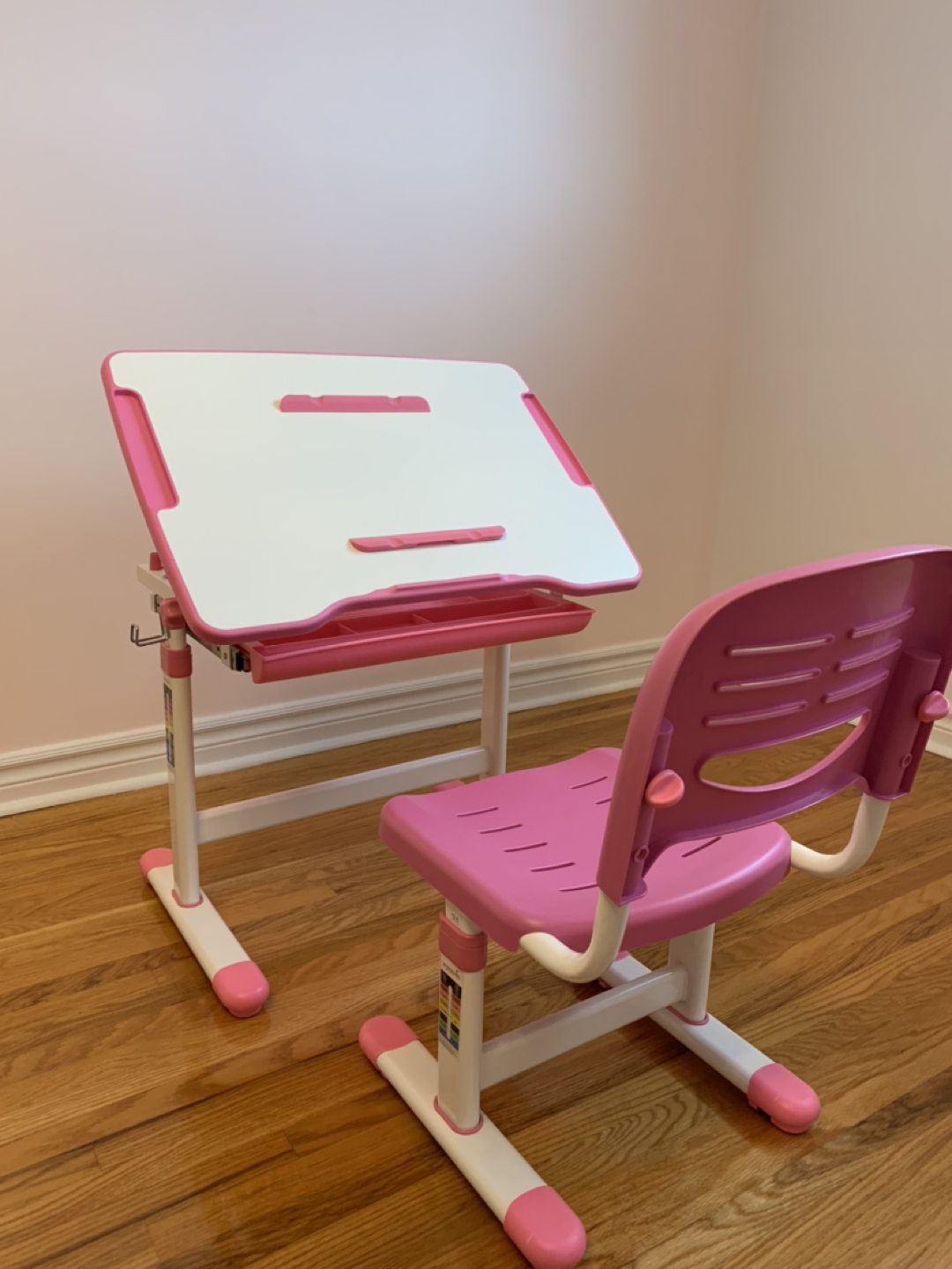 Children desk - photo 2