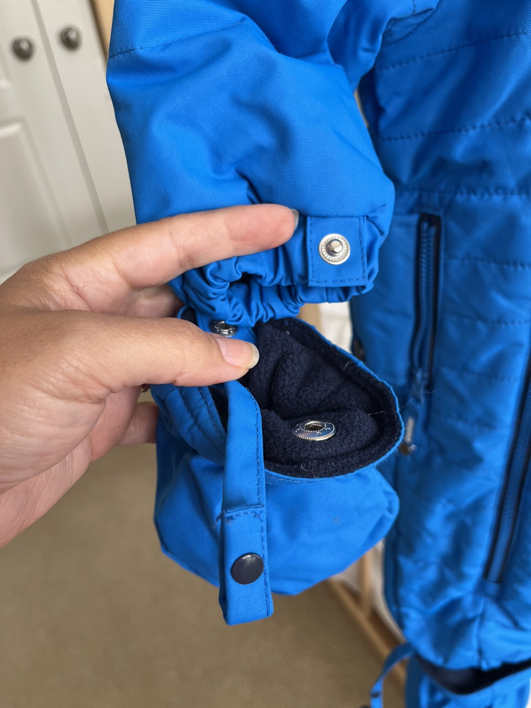 OSHKOSH BABY SNOWSUIT (12 months) - photo 2