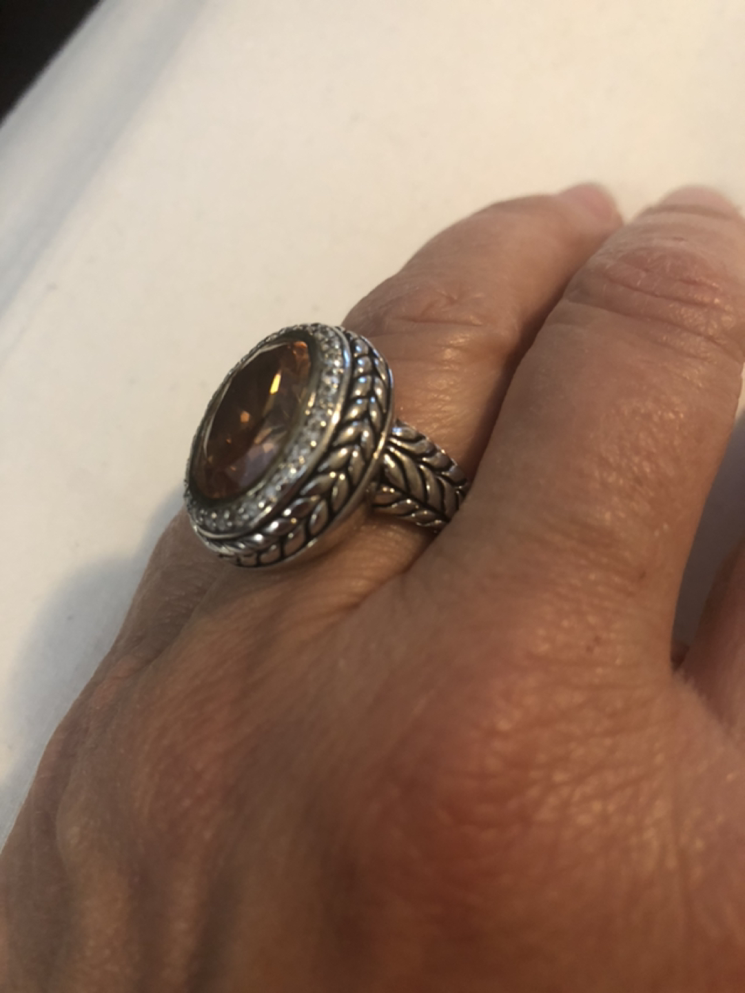 Antique/Vintage Gorgeous Ladies Ring image indicator(4)