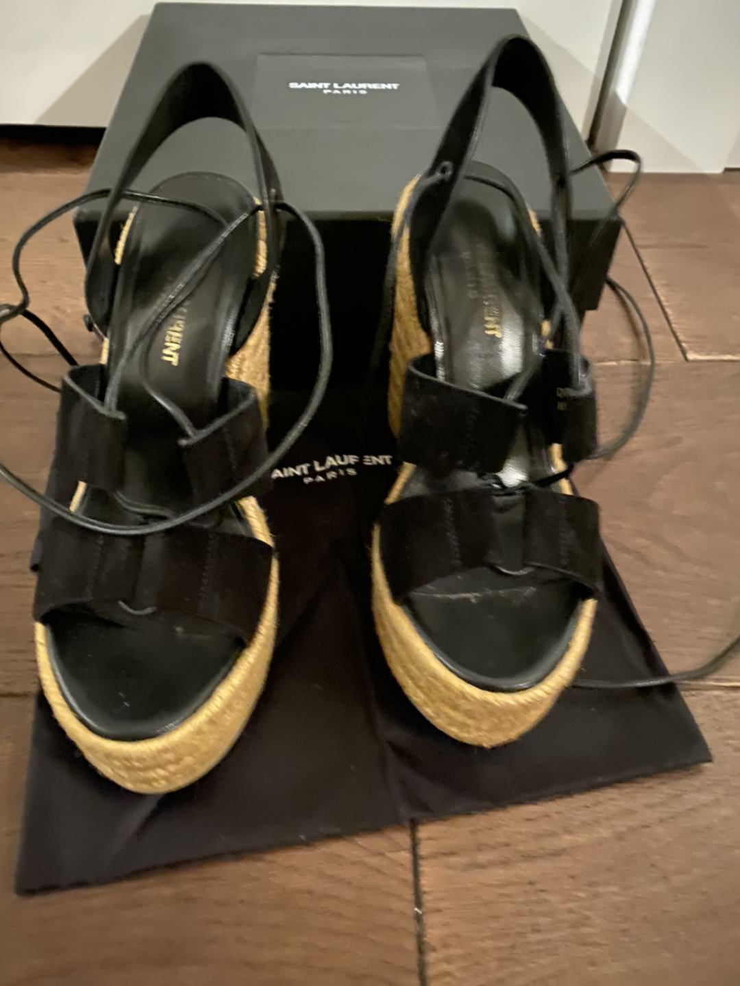 YSL Sandals image indicator(2)