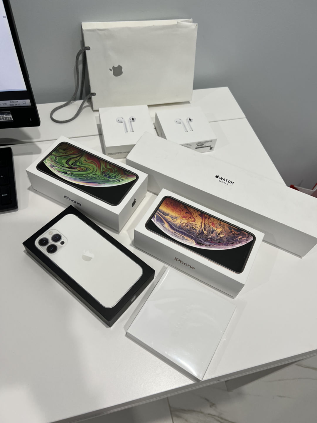 Apple gadgets empty boxes