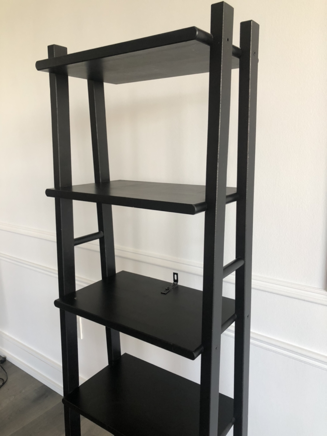 IKEA Vilto Bathroom Shelf - photo 3