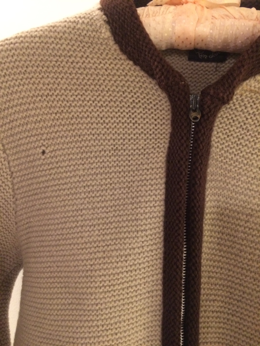 Vintage zippered wool cardigan image indicator(2)