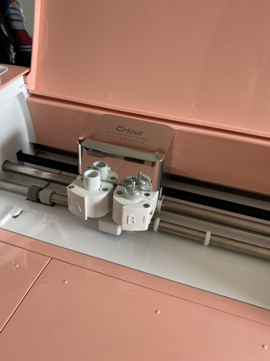 cricut explore air 2 - *FOR PARTS ONLY* - photo 2
