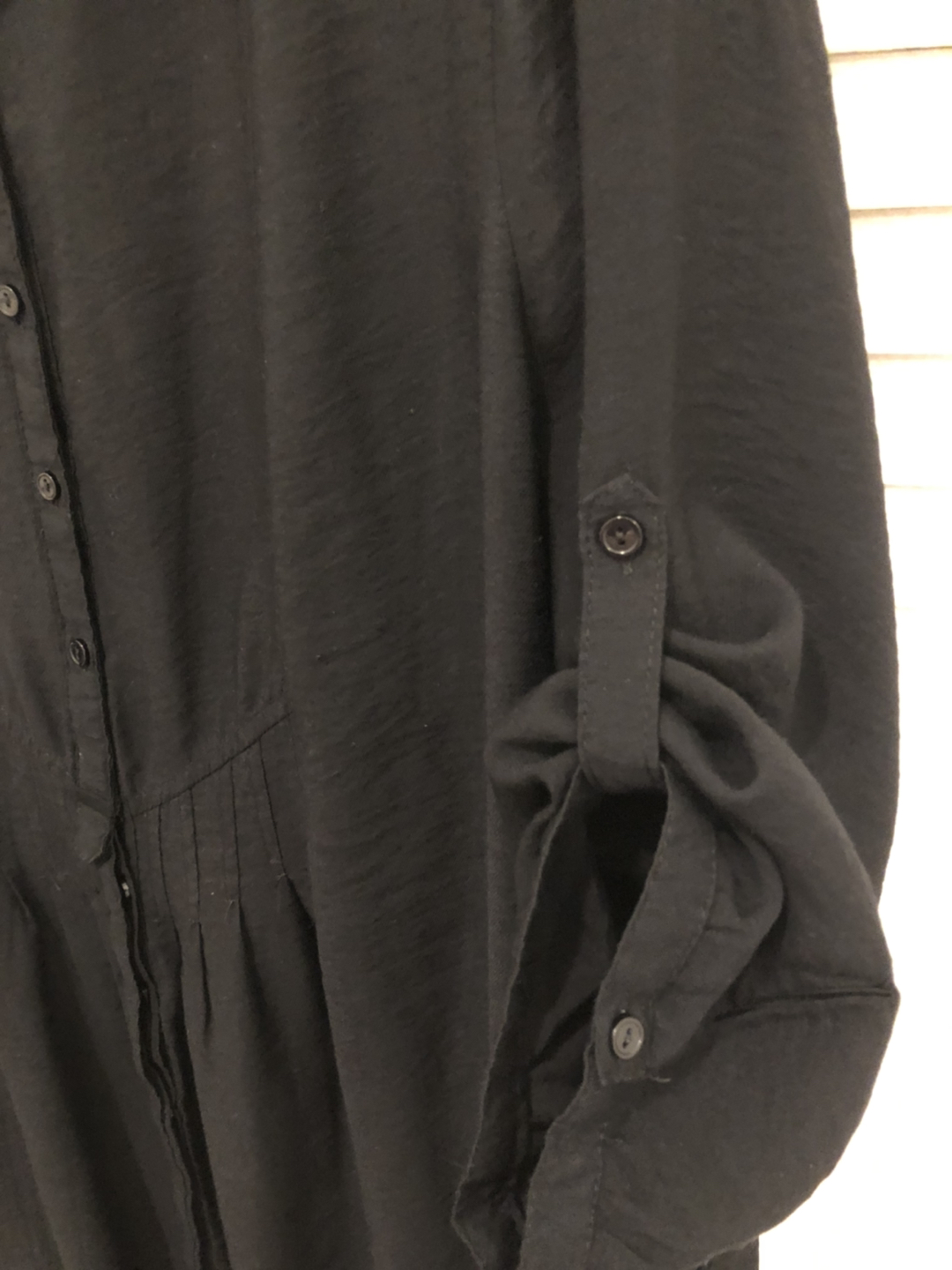 Black long/roll up sleeves FREE image indicator(2)