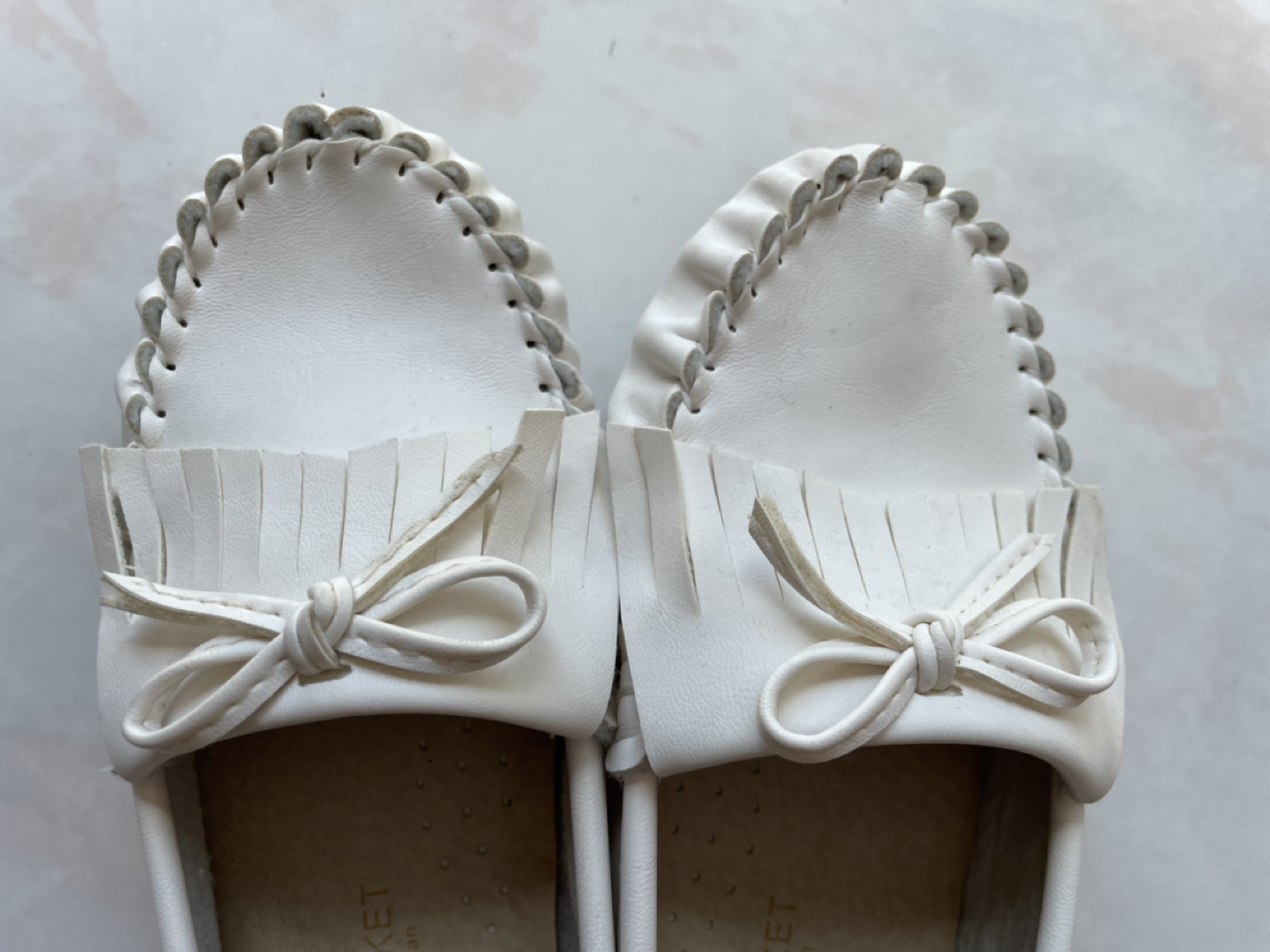 Girls leather shoes