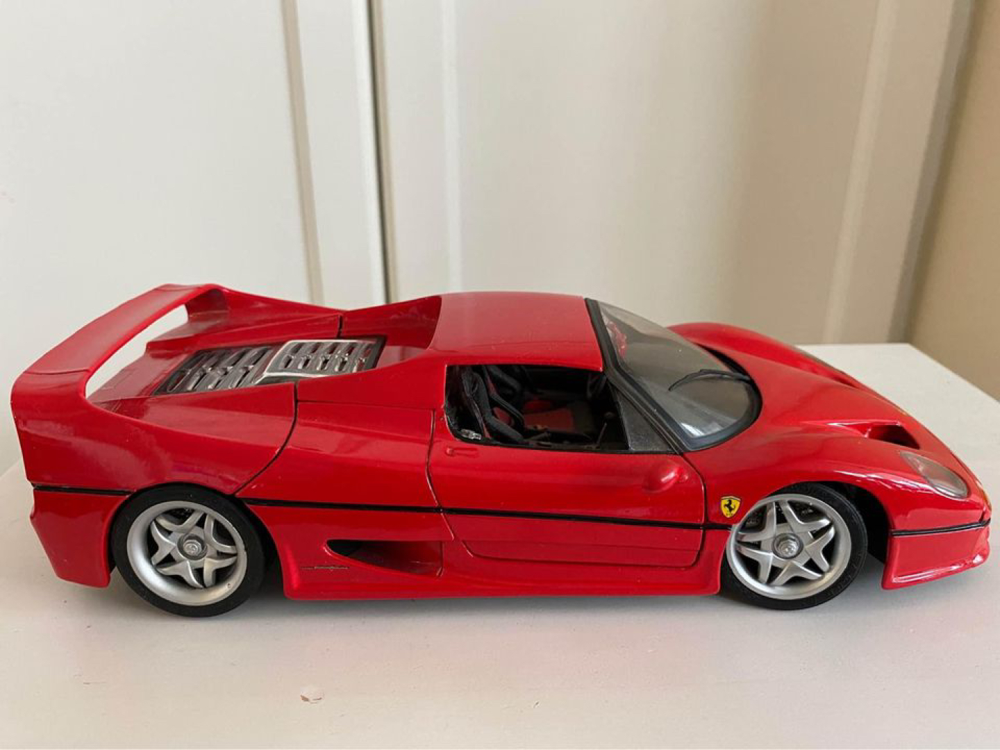 Maisto Ferrari F50 1/18 image indicator(2)