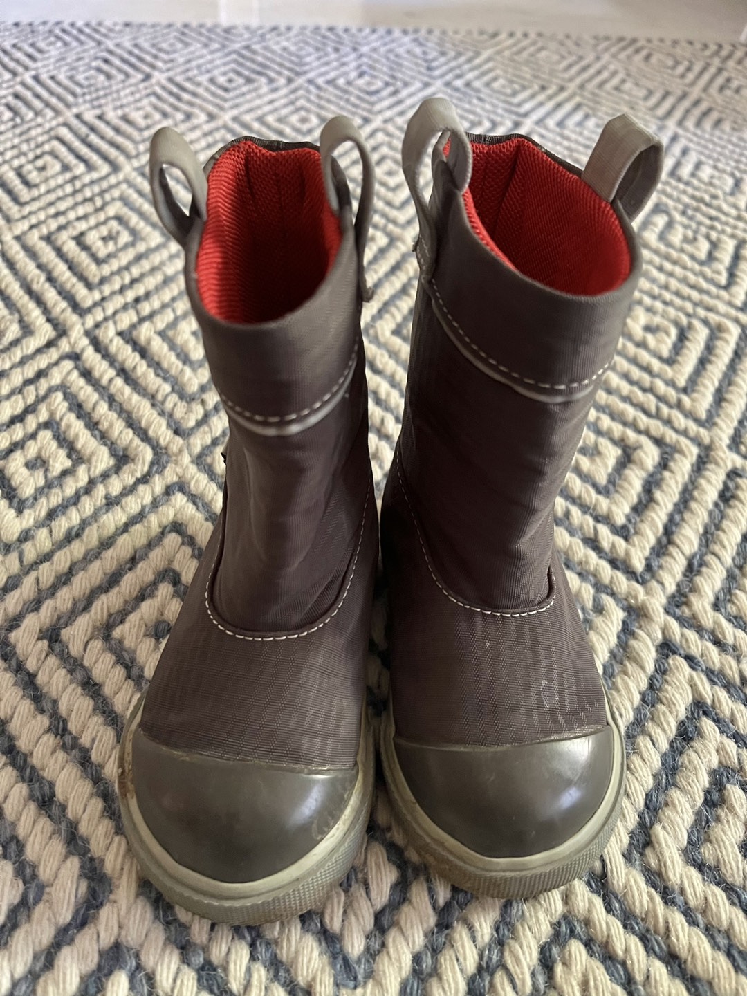 SEE KAI RUN WATERPROOF BOOTS (Size 5)