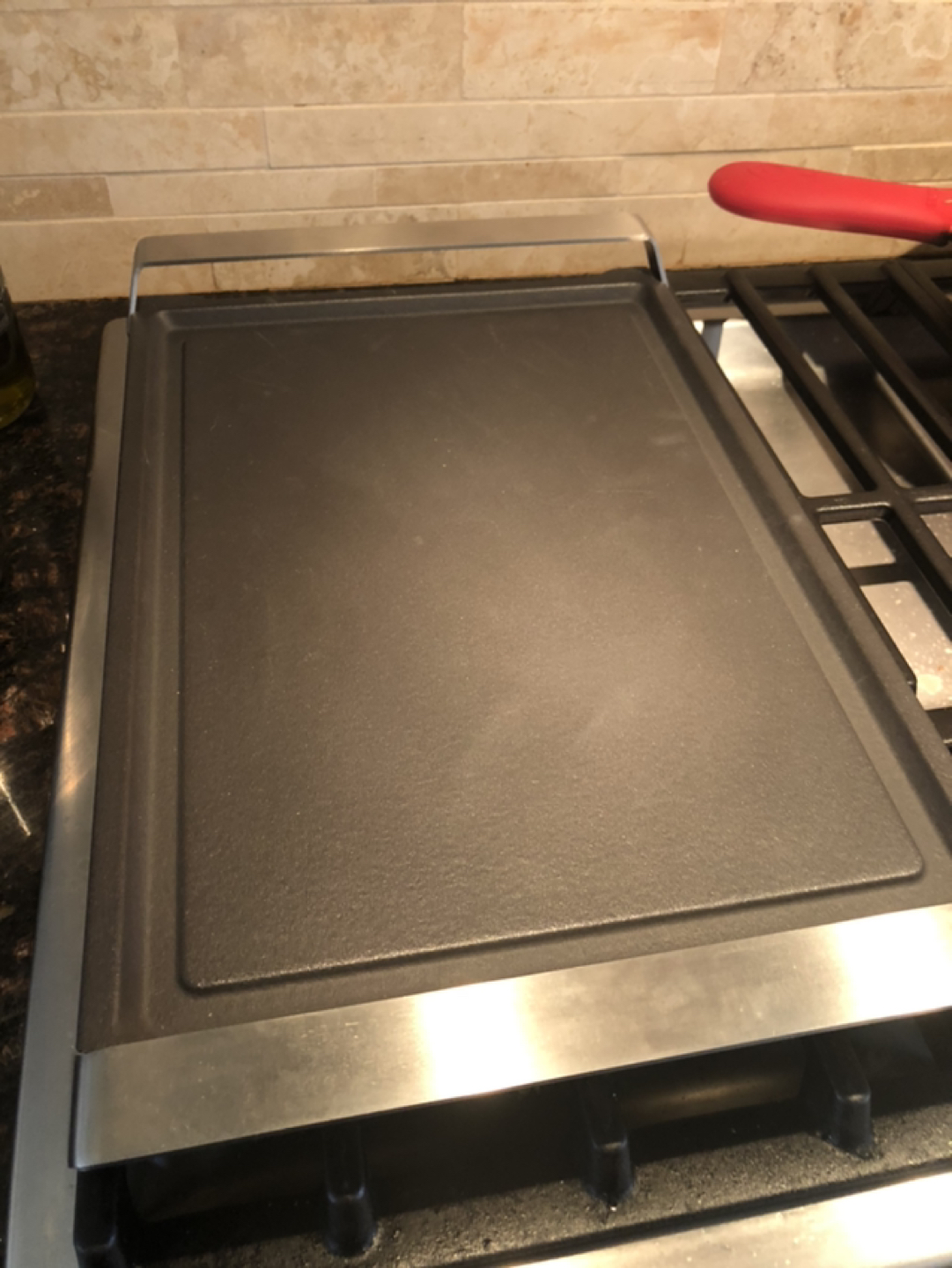 Cast Iron Pizza Stone image indicator(2)