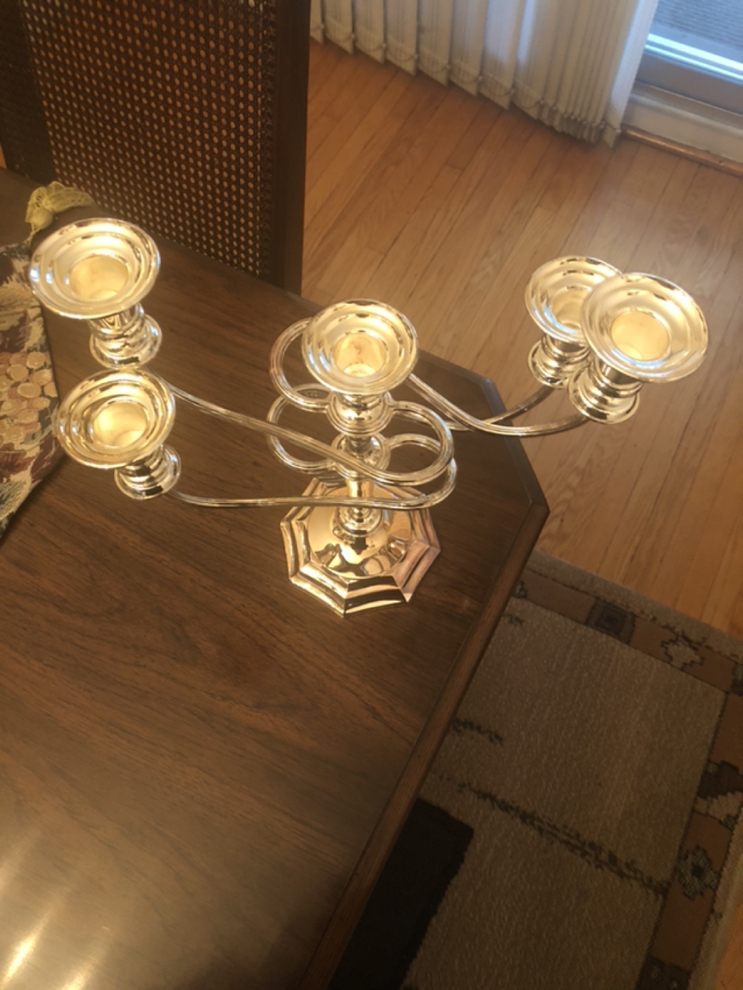 Adjustable Silver Candlestick Holder, two image indicator(3)