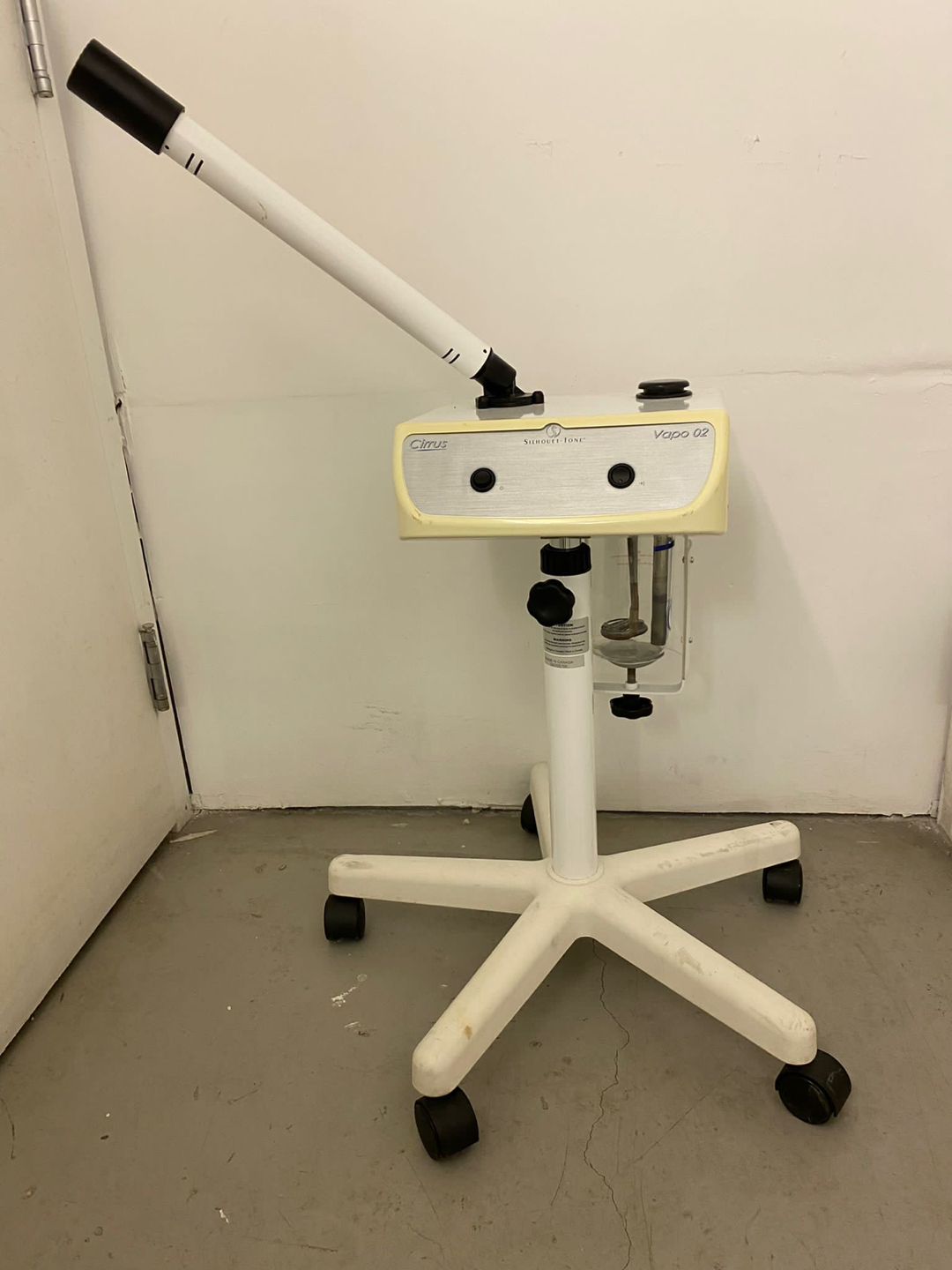 Microdermabrasion +steamer machine - photo 4