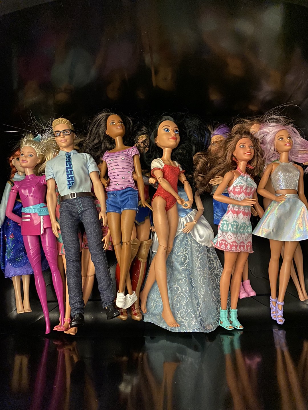 Lot of Barbie dolls & accessories! - photo 2