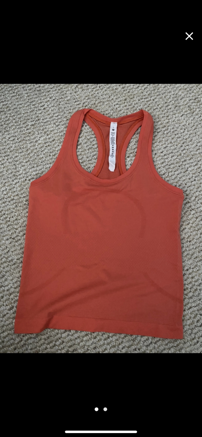 *Like new* lululemon tank top image indicator(3)